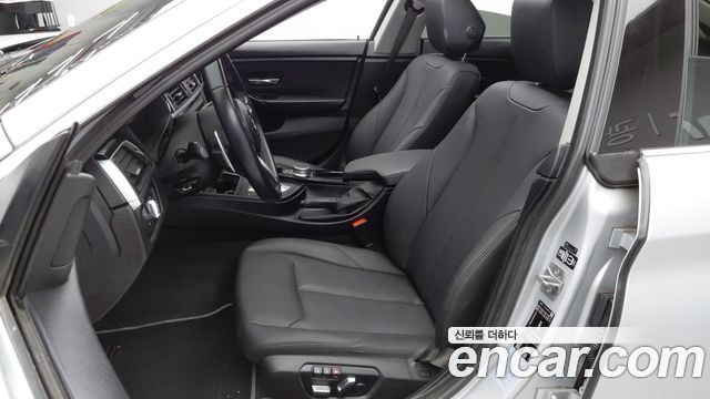 BMW 4-Series 2020 — photo 7