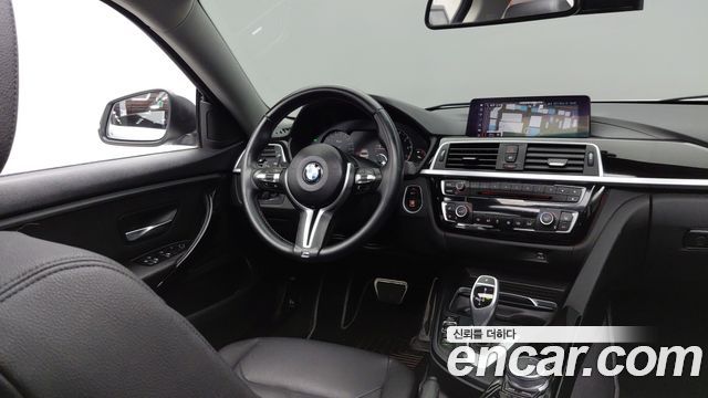 BMW 4-Series 2020 — photo 12