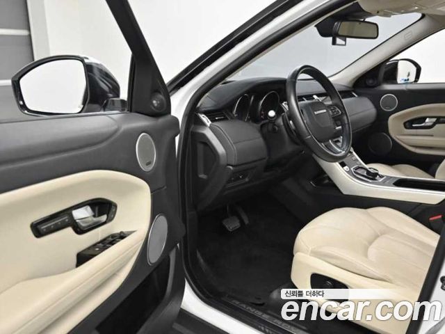 Land Rover Range Rover Evoque 2017 — photo 10