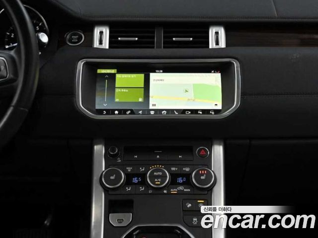 Land Rover Range Rover Evoque 2017 — photo 13