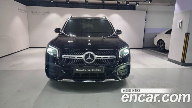 Mercedes-Benz GLB-Class 2021 — photo 6