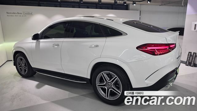 Mercedes-Benz GLE-Class 2026 — photo 3