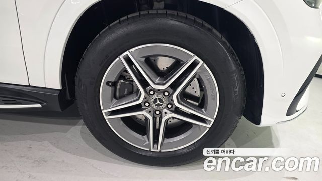 Mercedes-Benz GLE-Class 2026 — photo 5