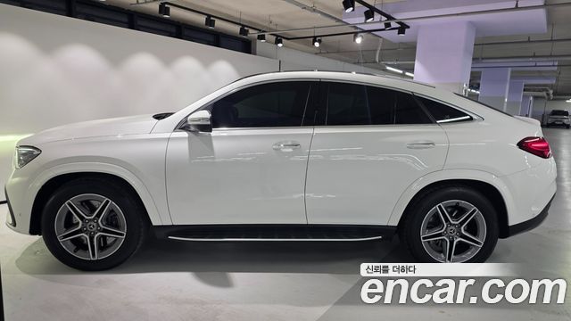Mercedes-Benz GLE-Class 2026 — photo 8