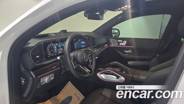 Mercedes-Benz GLE-Class 2026 — photo 15