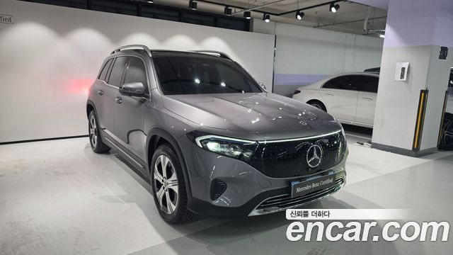 Mercedes-Benz EQB 2026 — photo 2