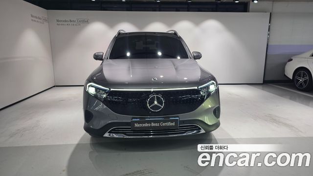 Mercedes-Benz EQB 2026 — photo 6