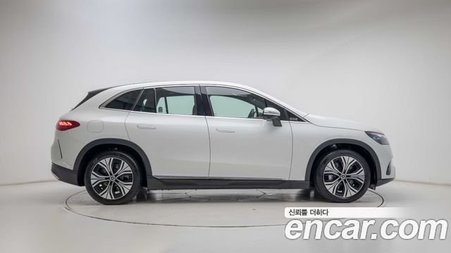 Mercedes-Benz EQE 2026 — photo 6