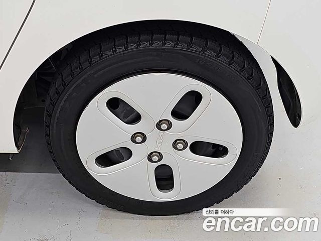 Kia RAY 2022 — photo 17