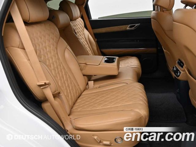 Genesis GV80 2023 — photo 13