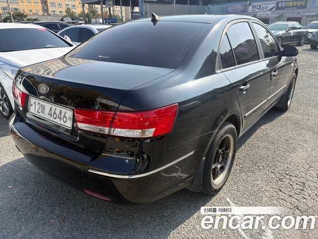 Hyundai Sonata 2008 — photo 3