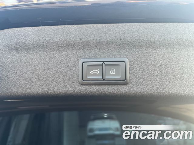 Audi RS6 2025 — photo 15