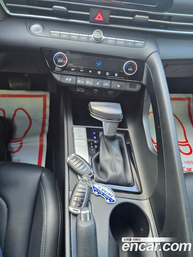 Hyundai AVANTE 2021 — photo 11