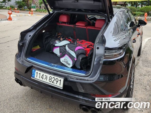 Porsche Cayenne 2021 — photo 5