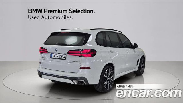 BMW X5 2025 — photo 2