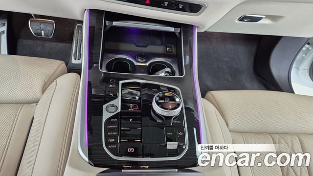 BMW X5 2025 — photo 9