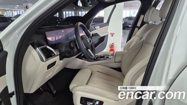 BMW X5 2025 — photo 10