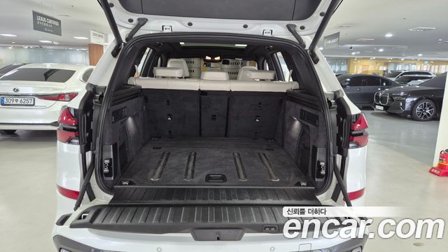 BMW X5 2025 — photo 15