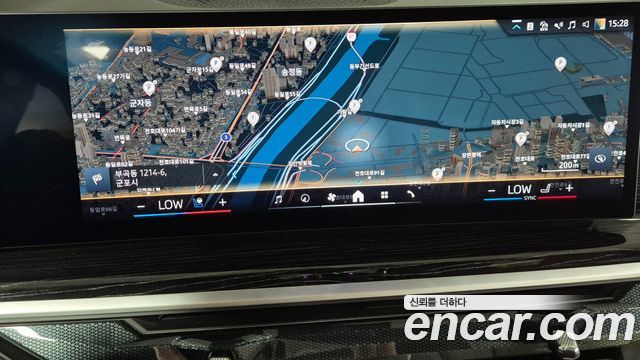 BMW X5 2025 — photo 18