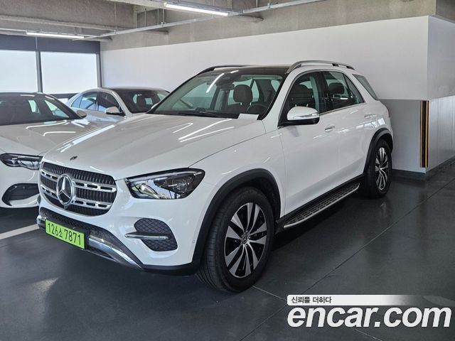 Mercedes-Benz GLE-Class 2026 — photo 2
