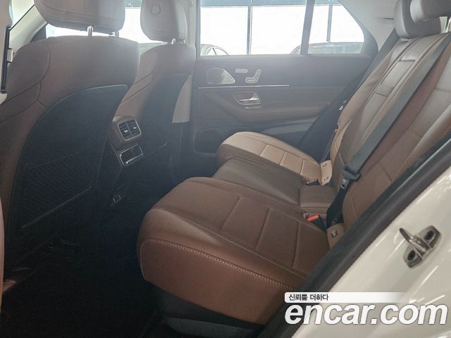 Mercedes-Benz GLE-Class 2026 — photo 4
