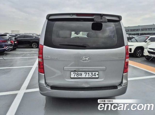 Hyundai Starex 2015 — photo 4