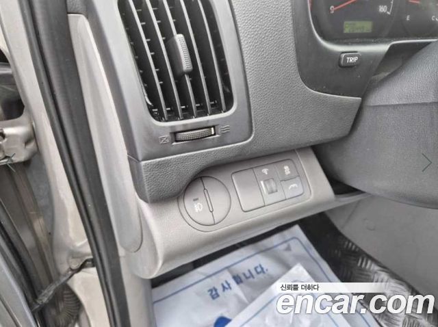Hyundai Starex 2015 — photo 11