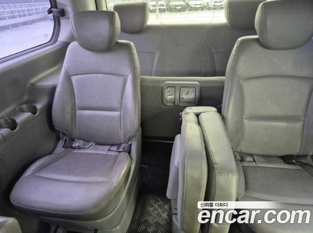 Hyundai Starex 2015 — photo 17