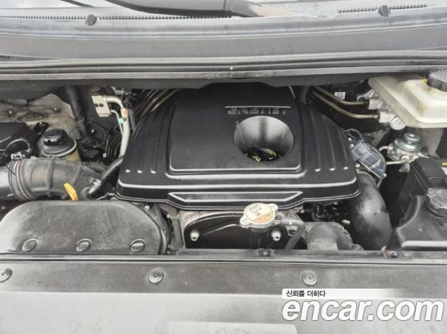 Hyundai Starex 2015 — photo 20