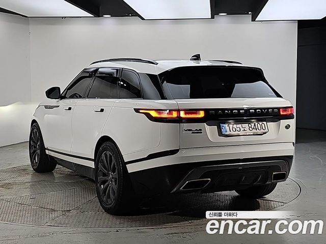 Land Rover Range Rover Velar 2019 — photo 4