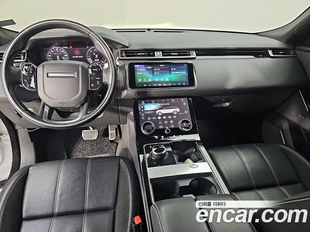 Land Rover Range Rover Velar 2019 — photo 7
