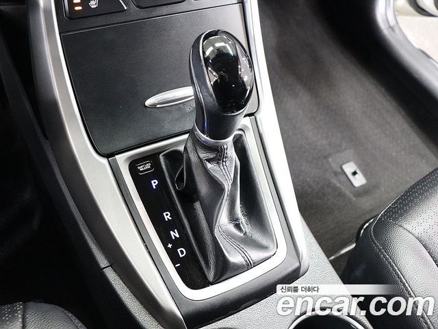 Hyundai AVANTE 2014 — photo 11