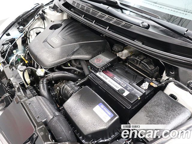 Hyundai AVANTE 2014 — photo 19
