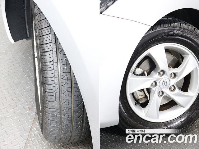 Hyundai AVANTE 2014 — photo 20