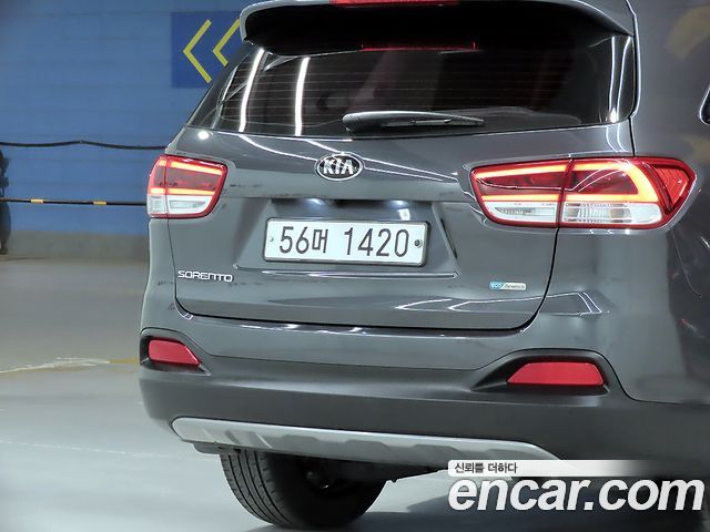 Kia Sorento 2015 — photo 18