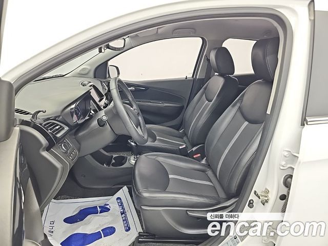 Chevrolet Korea Spark 2019 — photo 11