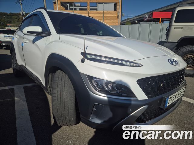 Hyundai Kona 2022 — photo 3