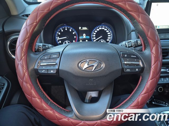 Hyundai Kona 2022 — photo 11