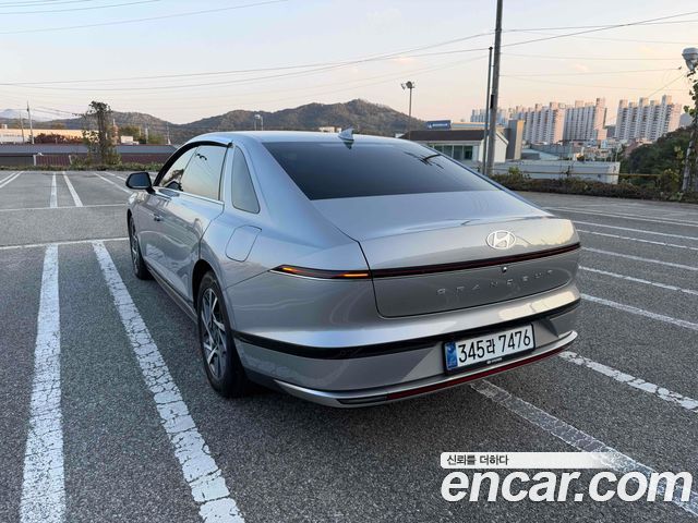 Hyundai Grandeur 2023 — photo 2