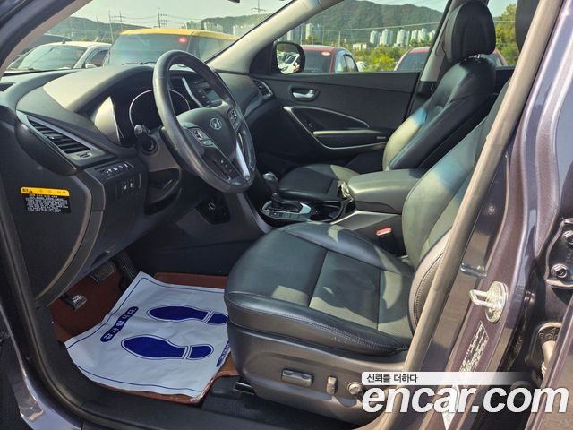 Hyundai Santafe 2016 — photo 8