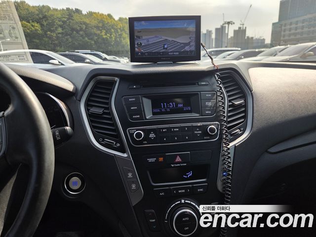 Hyundai Santafe 2016 — photo 16