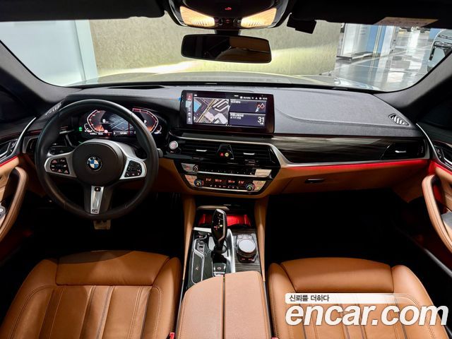 BMW 5-Series 2021 — photo 7