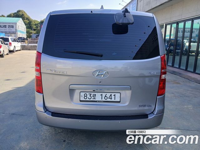 Hyundai Starex 2018 — photo 3