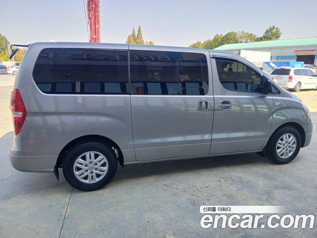 Hyundai Starex 2018 — photo 5