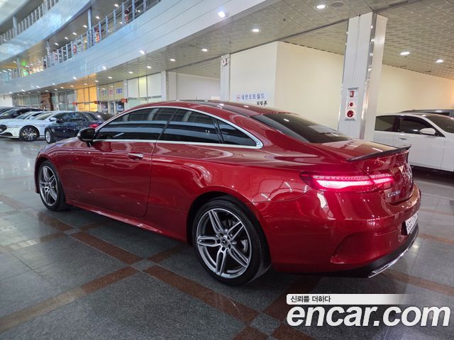 Mercedes-Benz E-Class 2019 — photo 4