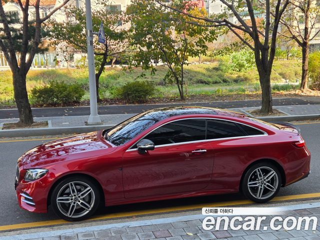 Mercedes-Benz E-Class 2019 — photo 16