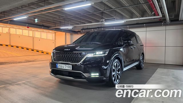 Kia Canival 2023 — photo 2