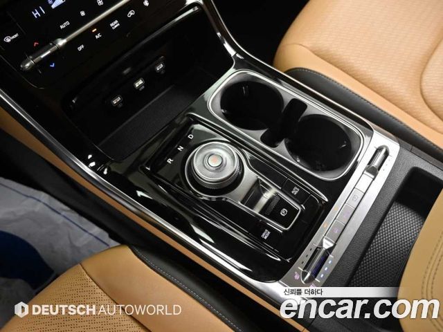 Kia Canival 2023 — photo 12