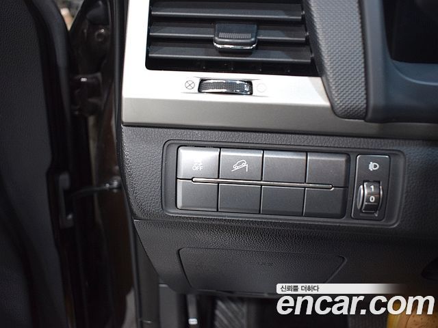 KG Mobility Rexton 2018 — photo 8