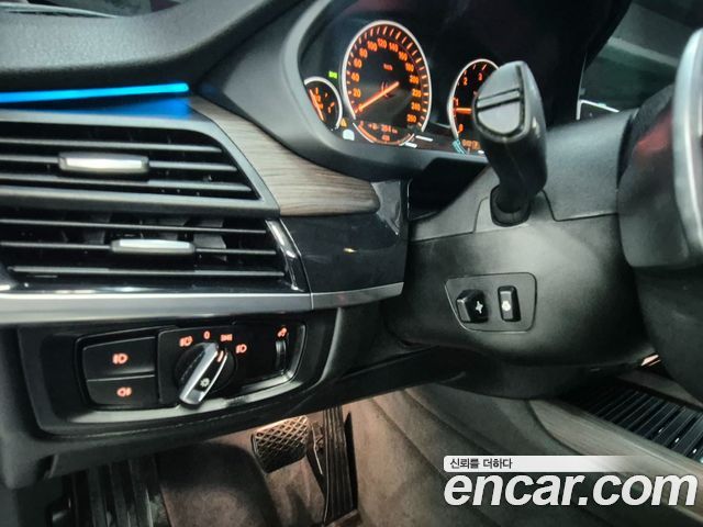 BMW X5 2015 — photo 13